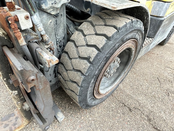 #4214-•-2008-hyster-fortis-60-lp-forklift-image-12