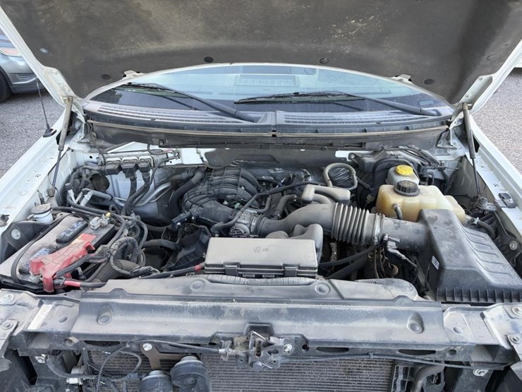 2014-ford-f150-image-17