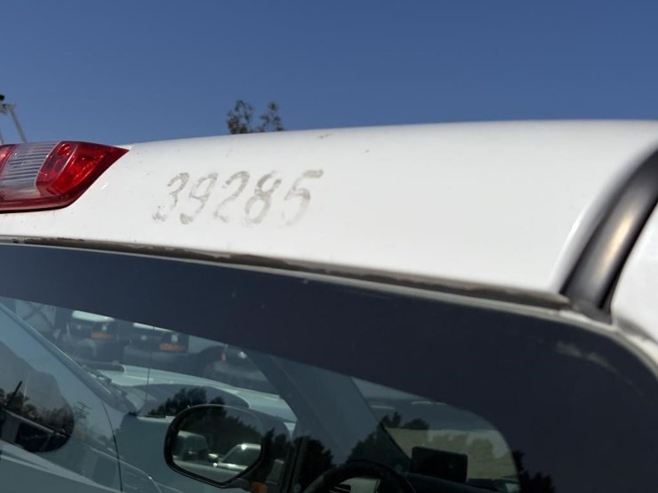 2011-chevrolet-2500-image-28