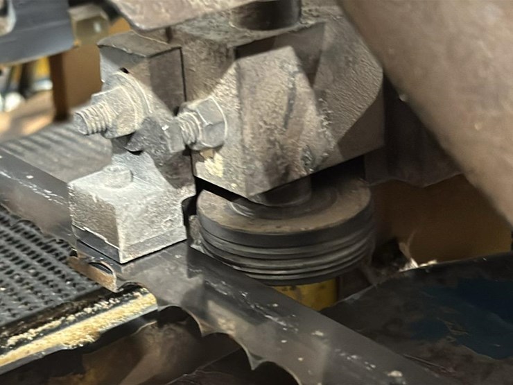 #135-•-2007-baker-double-head-resaw-image-36