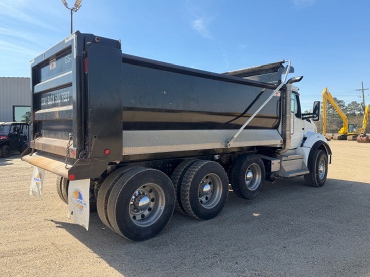 2024-kenworth-t880-image-3