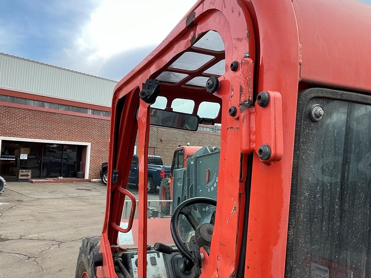 #133-•-2017-skyjack-sj643-telehandler-image-21