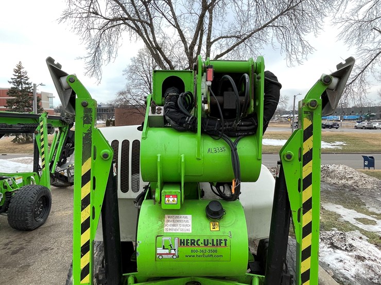 #4222-•-2019-nifty-sd64-4x4x4-telescopic-boom-lift-image-32