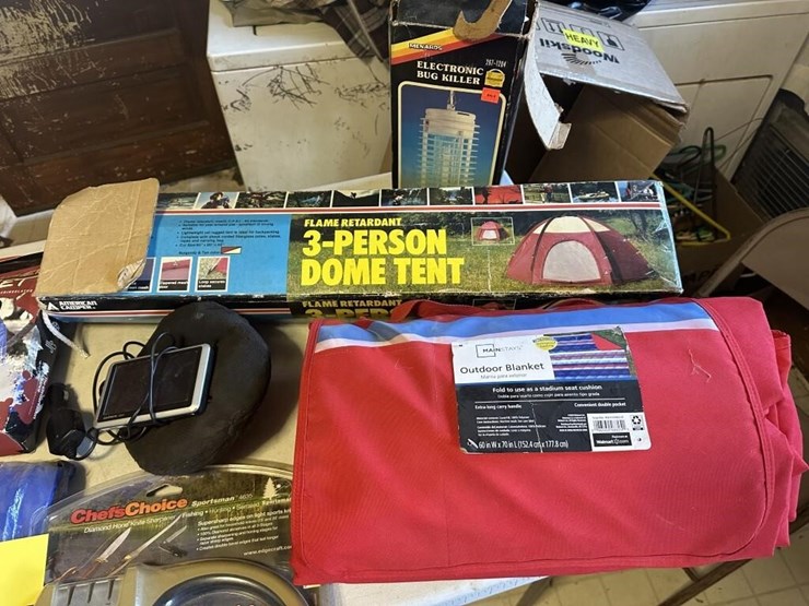 misc.-outdoor-&-camping-supplies-image-4