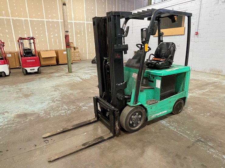 #166-•-2014-mitsubishi-electric-forklift-image-1