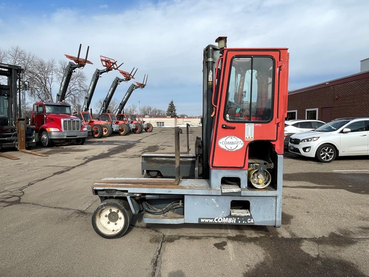 #121-•-combilift-19,000-lbs.-forklift-image-8