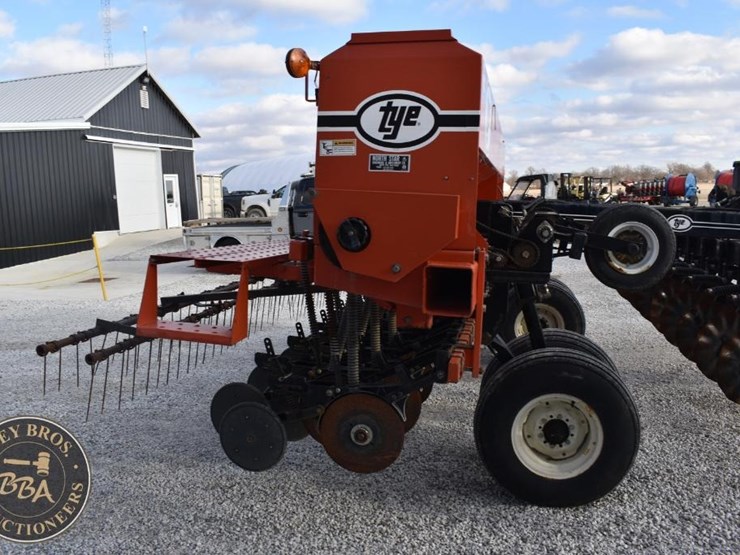 1998-tye-2015-image-6