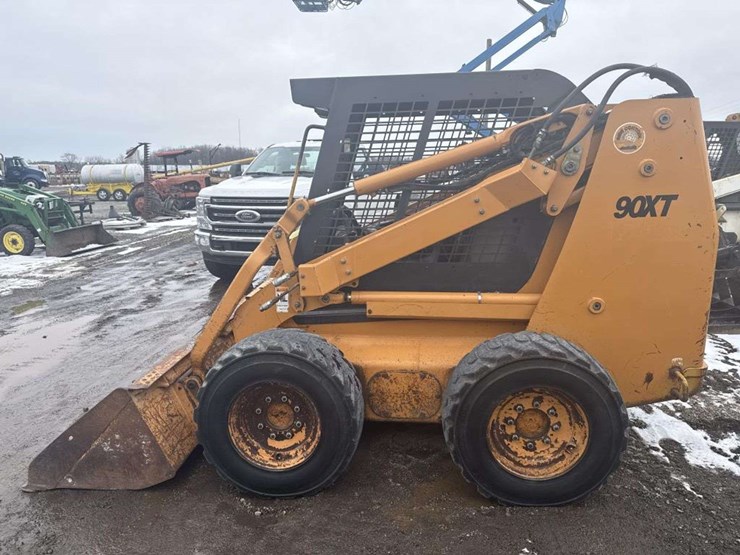 2002-case-90-xt-image-2