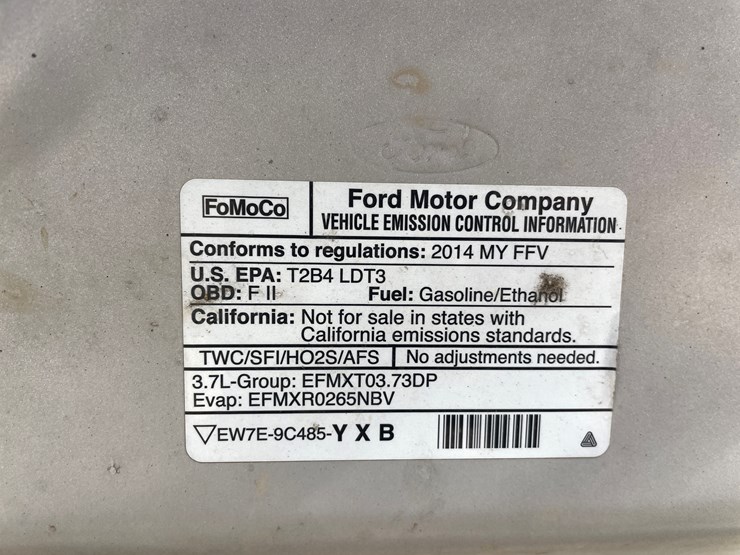 2014-ford-f150-xl-image-16