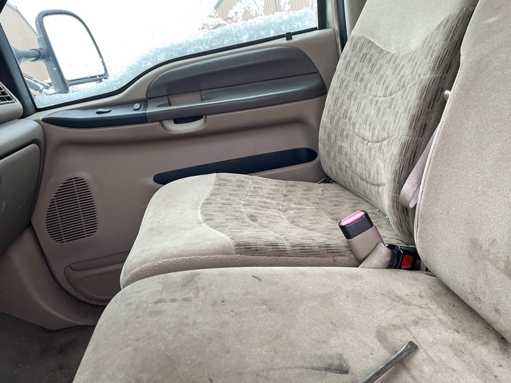 2000-ford-f250-image-26