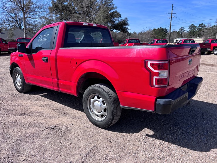 2019-ford-f150-xl-image-4