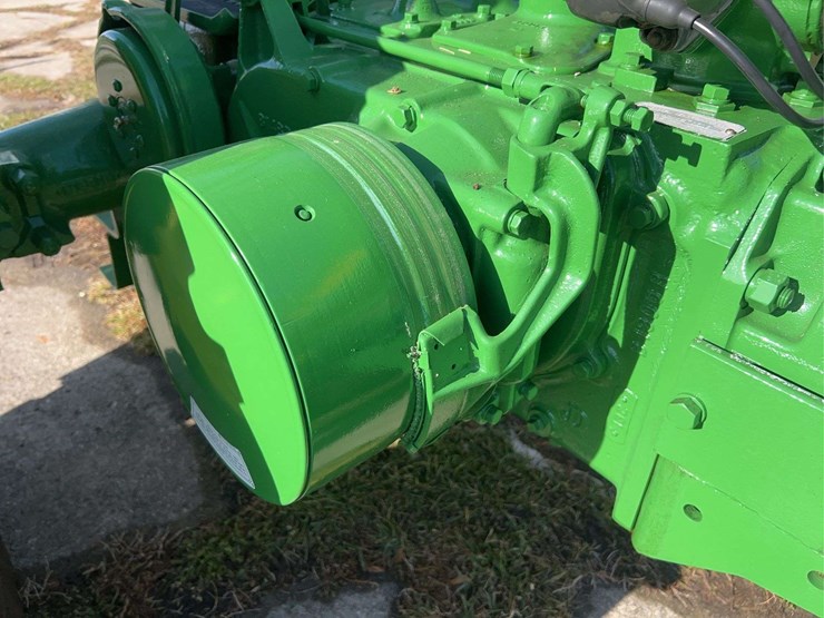 john-deere-model-b-image-31