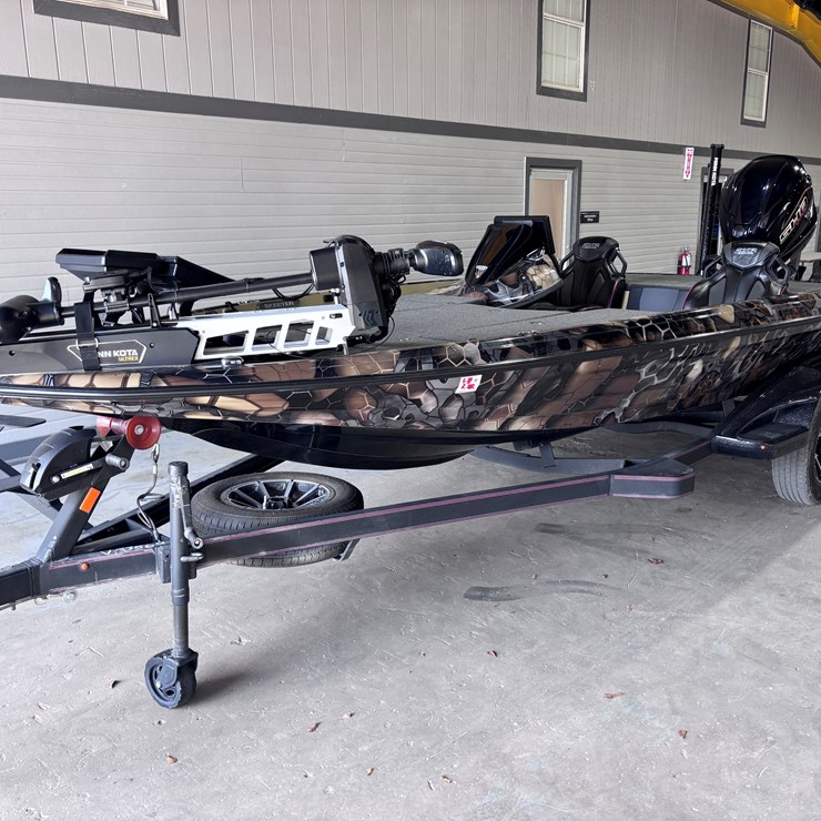 2025 CUSTOM ALUMINUM