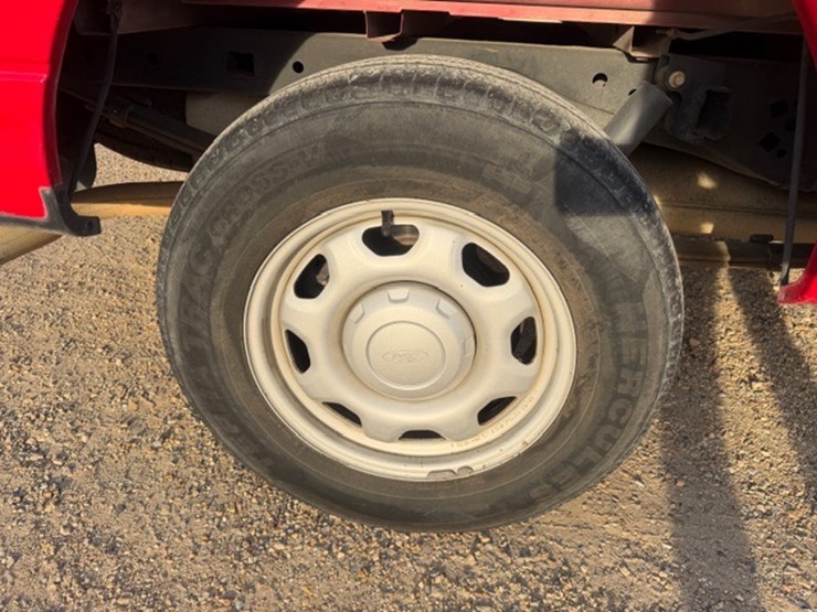 2010-ford-f150-image-21