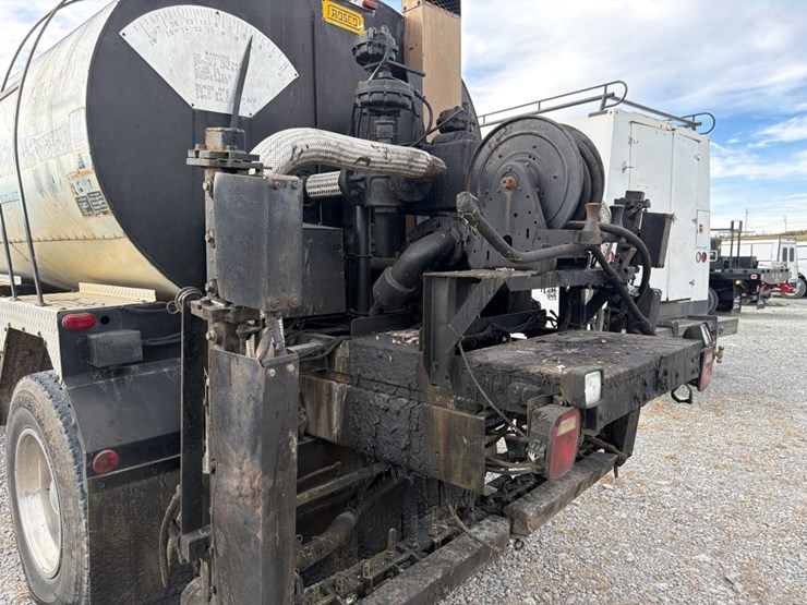 1994-ford-f700-image-27