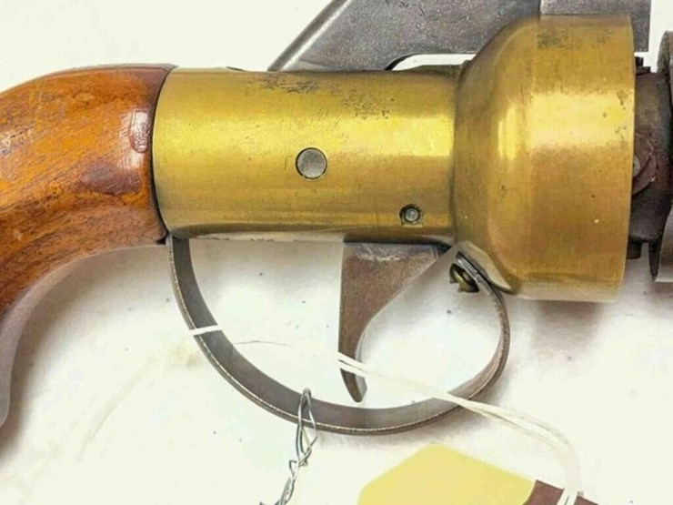 cmc-pepperbox-revolver-image-11