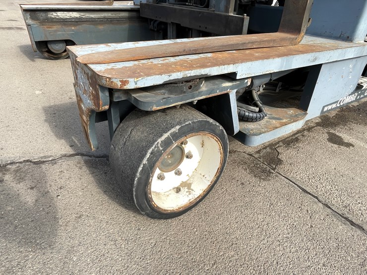 #121-•-combilift-19,000-lbs.-forklift-image-10