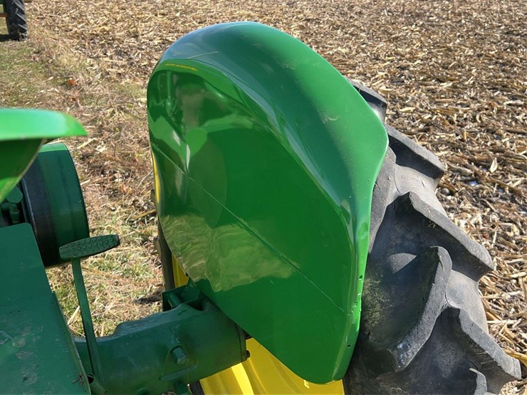 john-deere-h-image-38