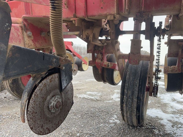 international-800-image-30