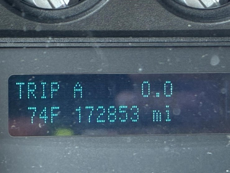 2016-ford-f550-sd-image-15