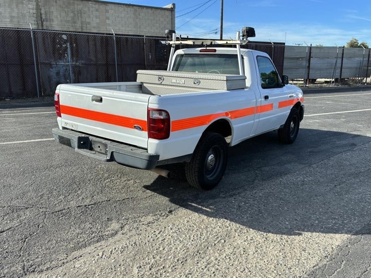 2005-ford-ranger-image-3