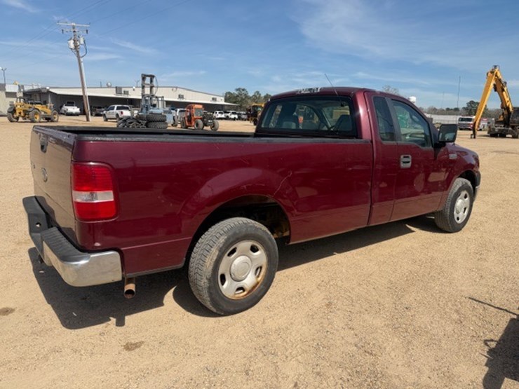 2005-ford-f150-xl-image-3