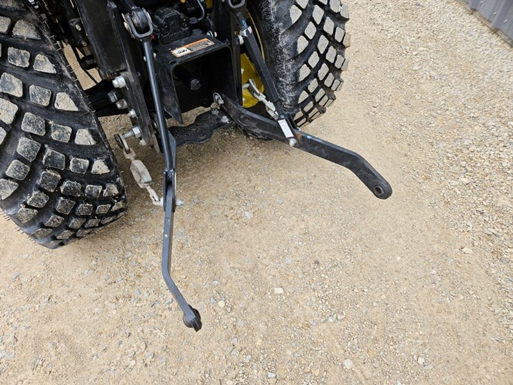 john-deere-1025r-image-18