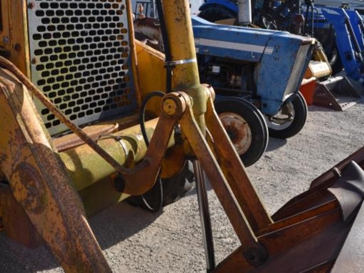 john-deere-310d-image-4