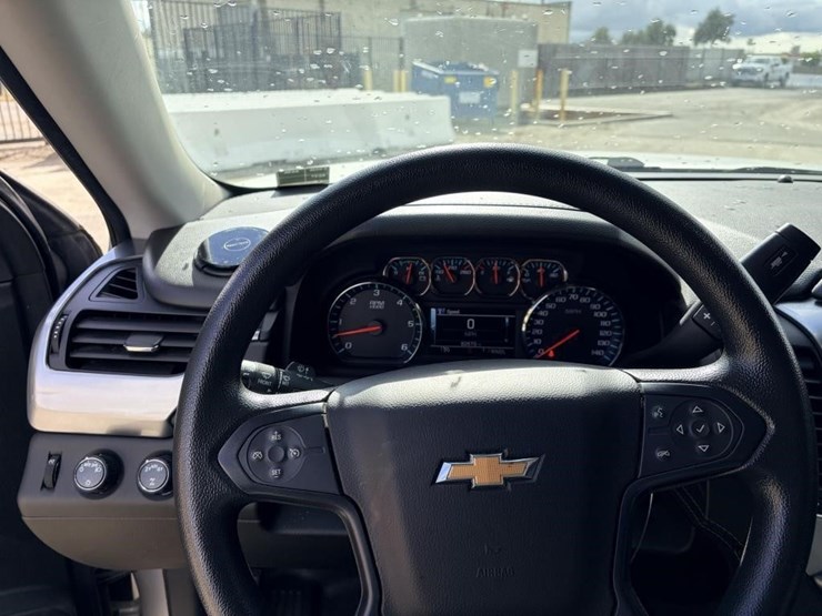 2019-chevrolet-tahoe-image-17