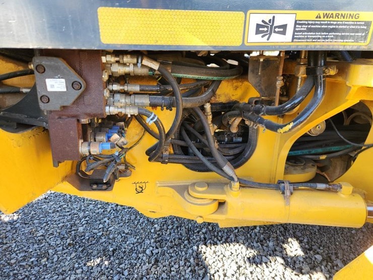 deere-672g-image-42