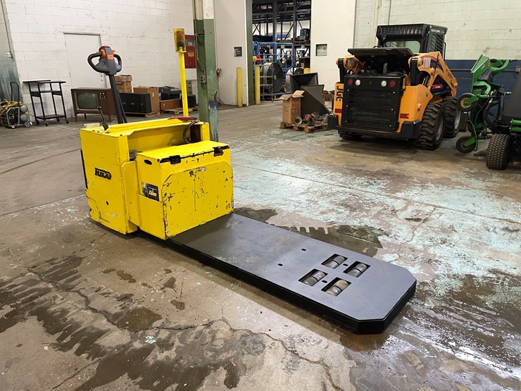 #233-•-rico-electric-pallet-jack-image-3