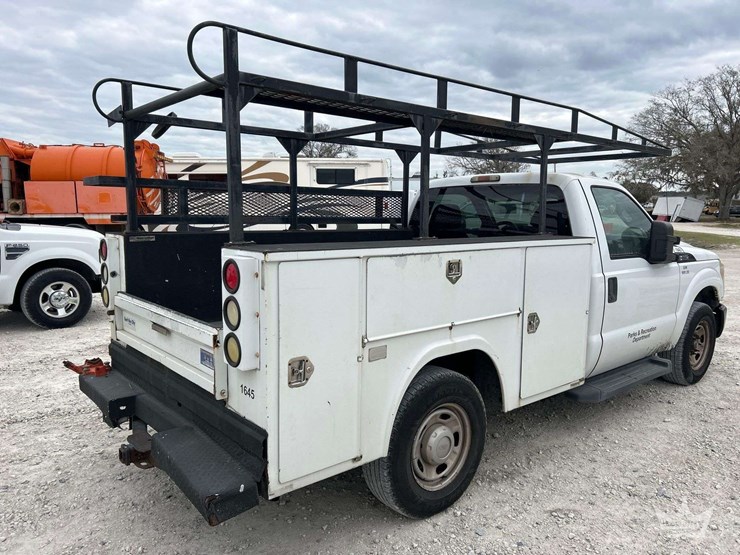 2011-ford-f250-image-4