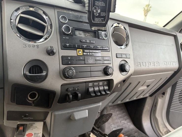 2012-ford-f450-xlt-image-18