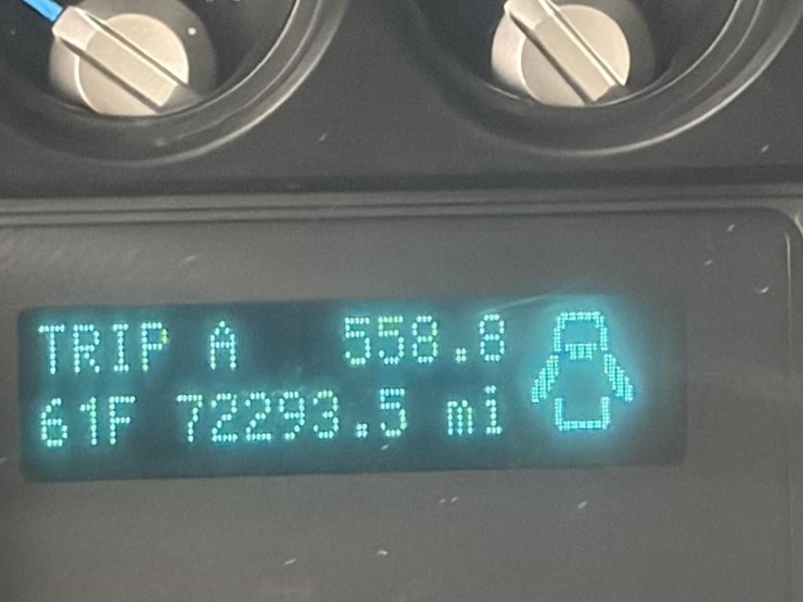 2011-ford-f450-image-13