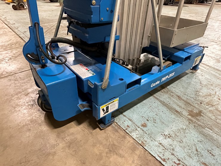 2000-genie-iwp20s-image-12