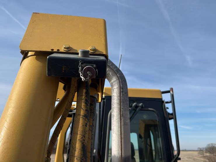 2002-caterpillar-d6r-xw-image-65