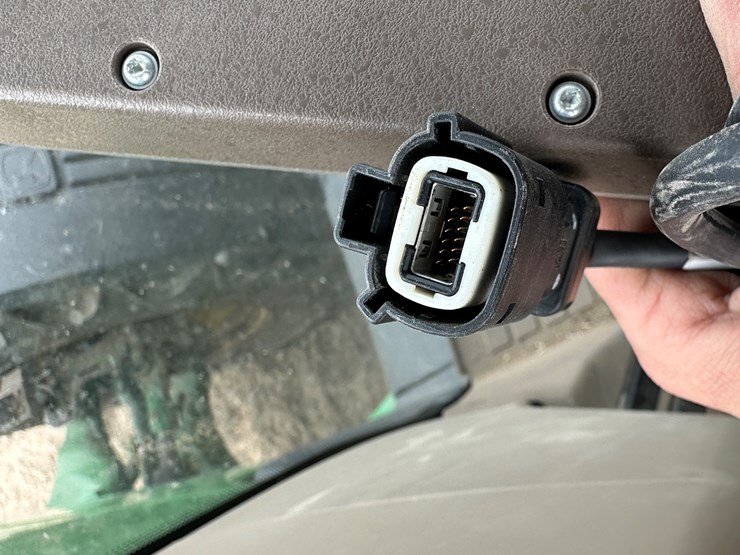 john-deere-10-image-4