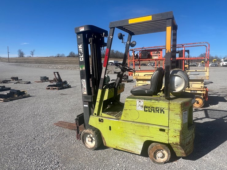 clark-c500-30-image-3