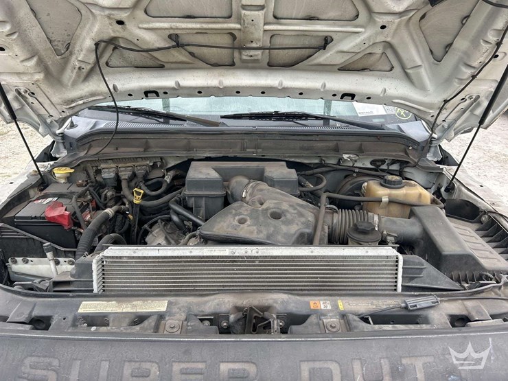 2011-ford-f250-image-13