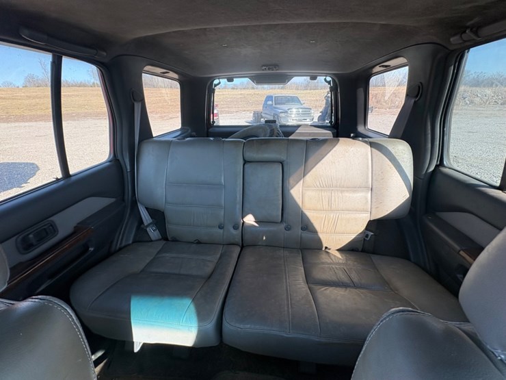 1999-nissan-pathfinder-le-image-11