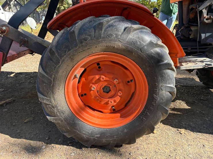 kubota-b6100-image-12