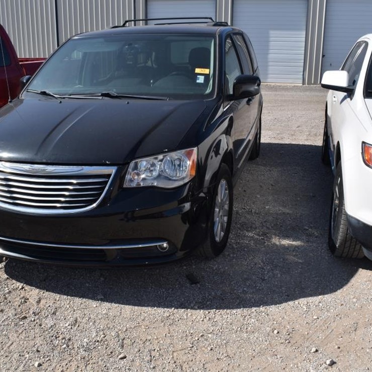 2015 CHRYSLER TOWN & COUNTRY