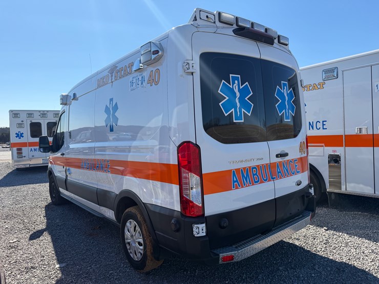 2019-ford-transit-image-6