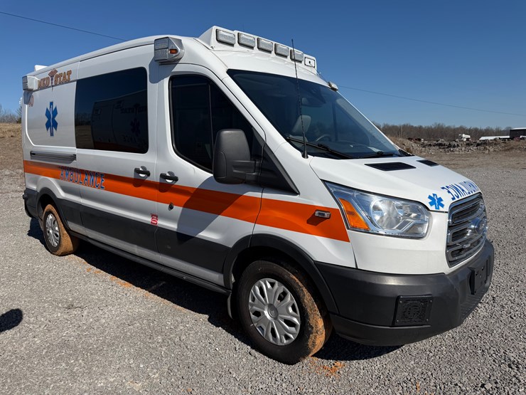 2019-ford-transit-image-3