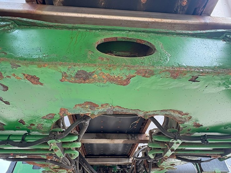 2019-john-deere-r-image-31