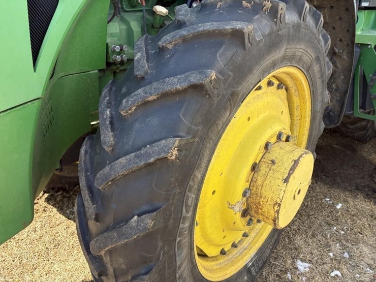 john-deere-8310r-image-5