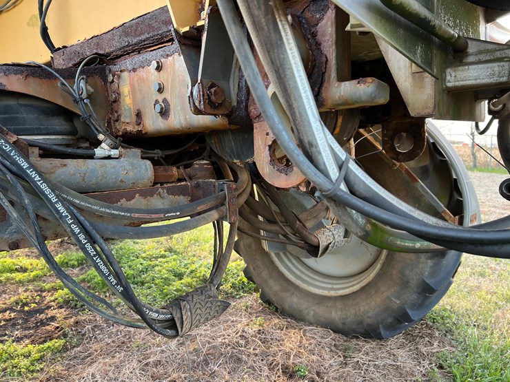 2012-ag-chem-rg1100-image-59