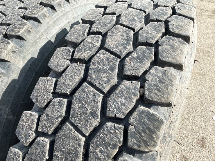 2000-international-9900-image-42