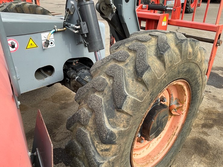 #132-•-2017-skyjack-sj643-telehandler-image-37