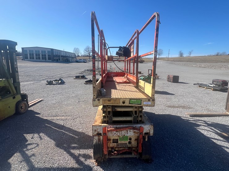 1997-jlg-2033e-image-5